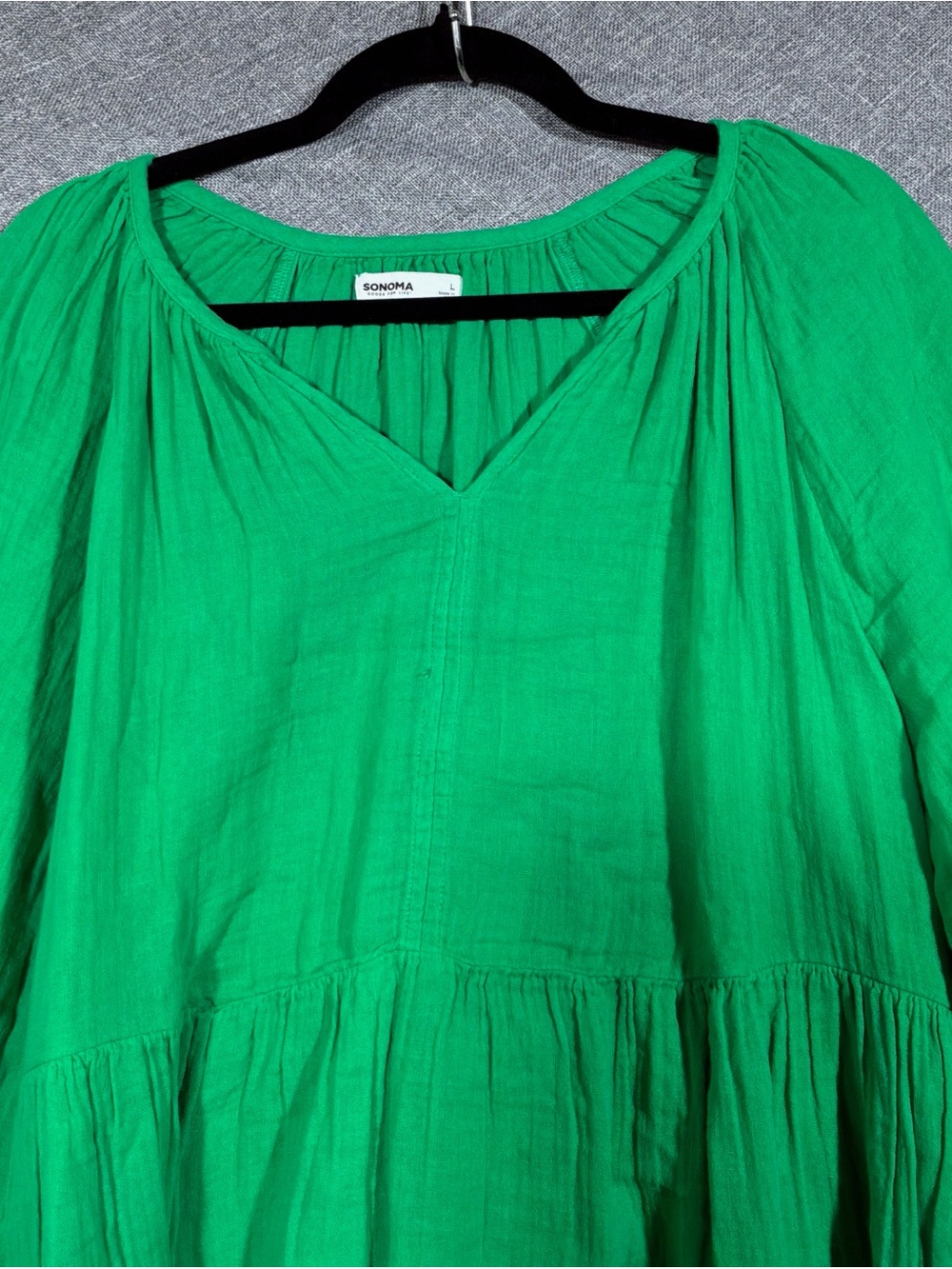 Sonoma Bright Green V-Neck Tiered Tunic